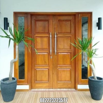 Model Pintu Utama Rumah Depan Jendela Kaca Kanan Kiri Kayu Jati