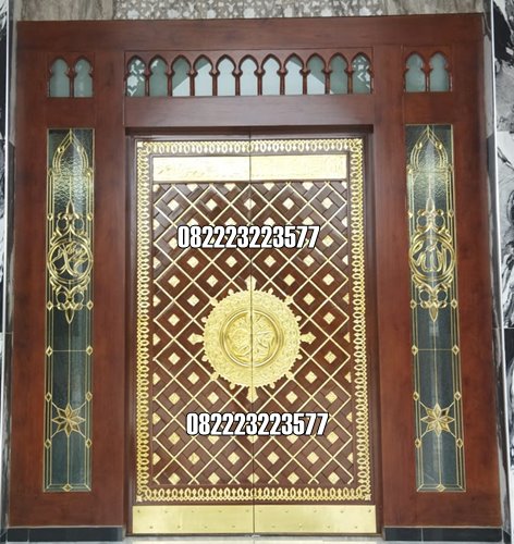 Pintu Masjid Nabawi Lapis Kuningan Model Jendela Gendong