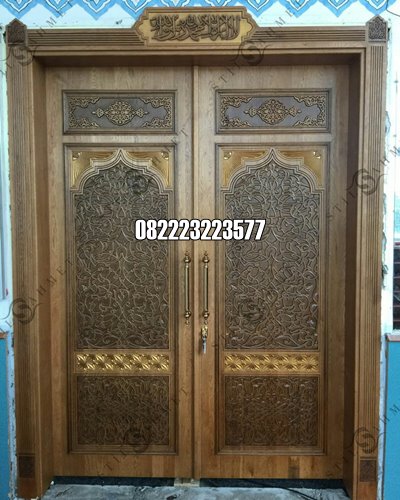 Pintu Masjid Ukir Jepara Kayu Jati Motif Kupu Tarung